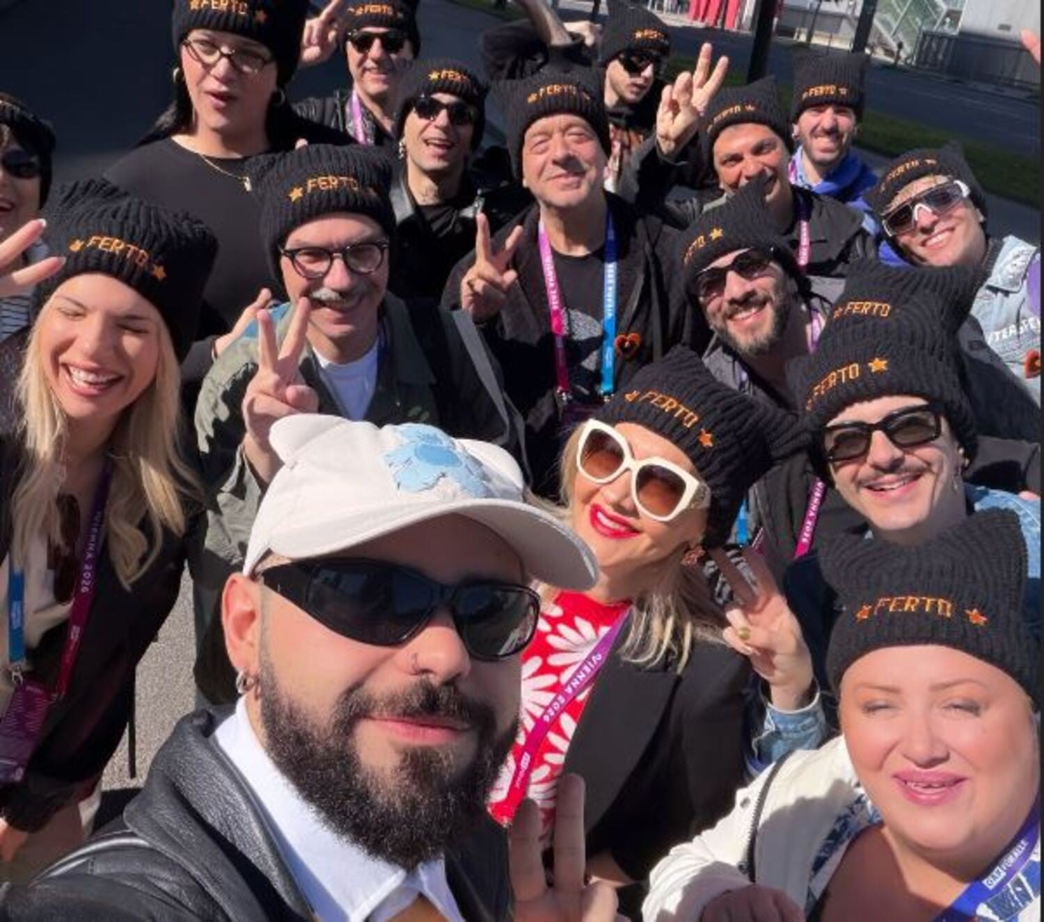 Eurovision 2026: Ο Akylas δημοσίευσε την πρώτη φωτογραφία με την ομάδα του πριν ξεκινήσουν οι πρόβες
