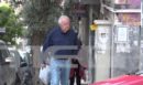 Αλέξανδρος Γιωτόπουλος: Οι πρώτες εικόνες του «Λάμπρου» της 17 Νοέμβρη μετά την αποφυλάκισή του 