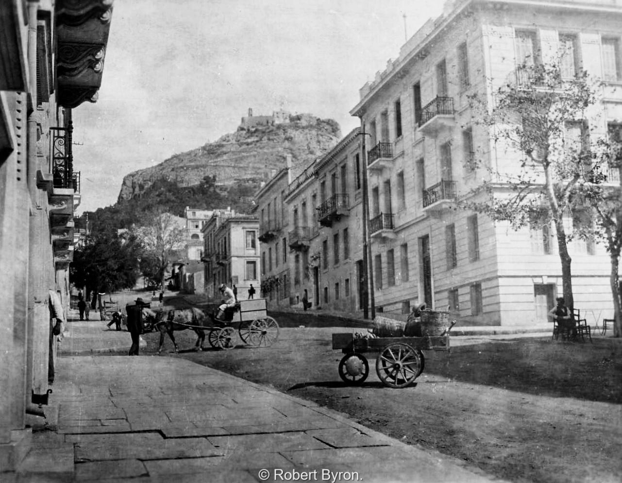 Κουίζ για την παλιά Αθήνα: Αναγνωρίζετε την περιοχή; Είναι μία από τις πιο γνωστές της πόλης