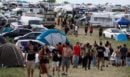 Γαλλία: Παράνομο ρέιβ πάρτι με 20.000 άτομα σε στρατιωτικό πεδίο βολής – Προειδοποιήσεις για «εξαιρετικά επικίνδυνο» χώρο