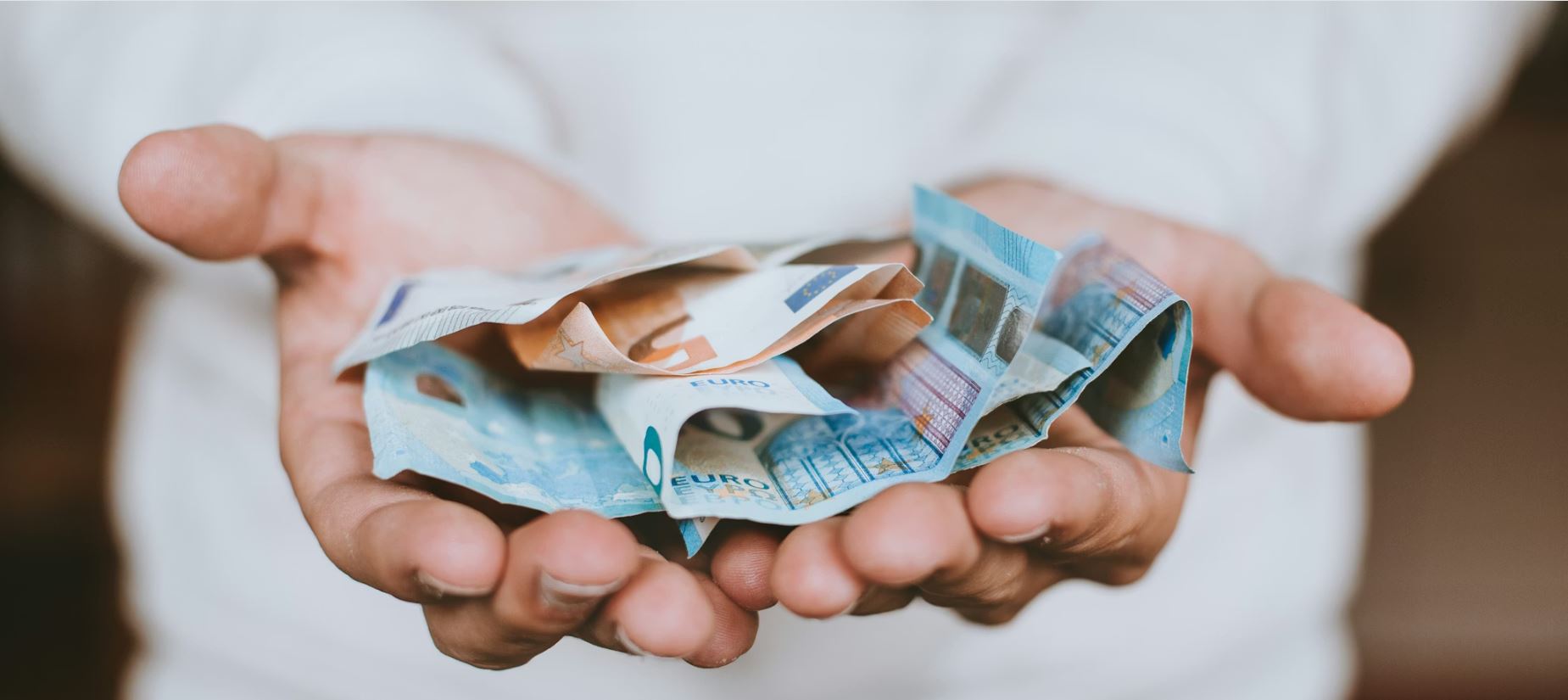 Κινδυνεύουν με περικοπή 200.000 συντάξεις χηρείας– Η απόφαση του ΣτΕ
