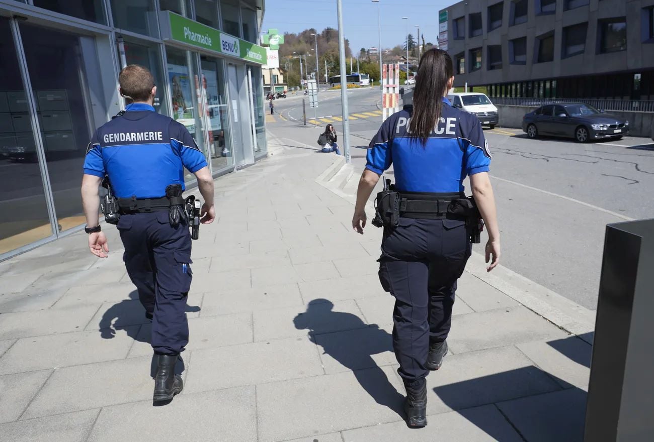 Ελβετία: Άνδρας με μαχαίρι επιτέθηκε σε σιδηροδρομικό σταθμό – Αναφορές για 4 τραυματίες