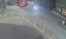 Ηράκλειο: Βίντεο από τη στιγμή που μηχανή παρασύρει γυναίκα στις Γούρνες - «Την πέταξε 20 μέτρα μακριά» λέει ο σύζυγός της