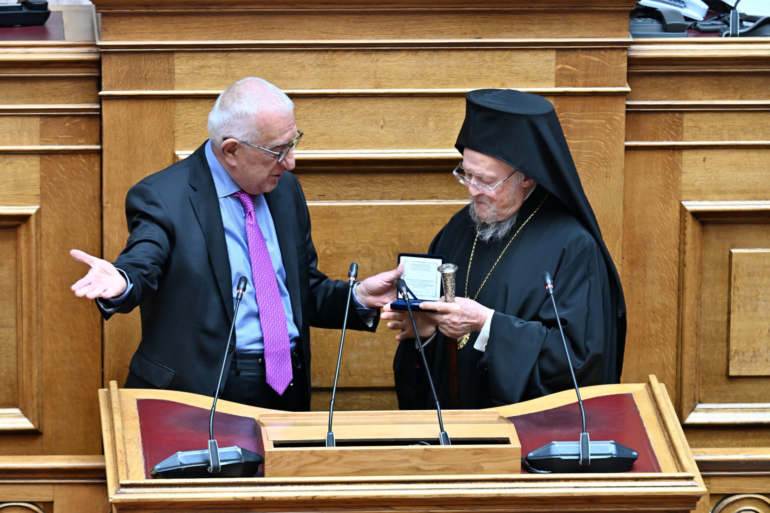 Οικουμενικός Πατριάρχης Βαρθολομαίος, χρυσό μετάλλιο