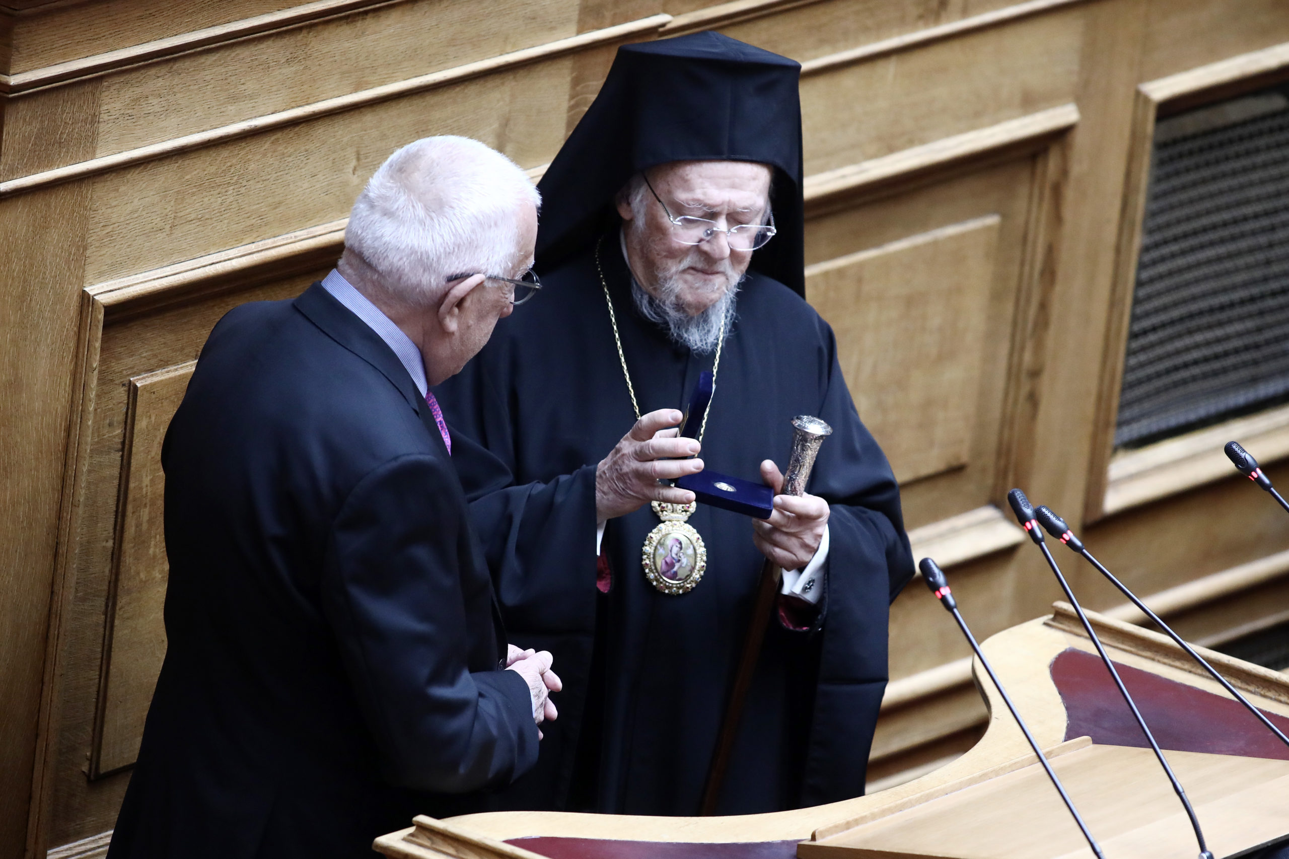 Οικουμενικός Πατριάρχης Βαρθολομαίος, χρυσό μετάλλιο