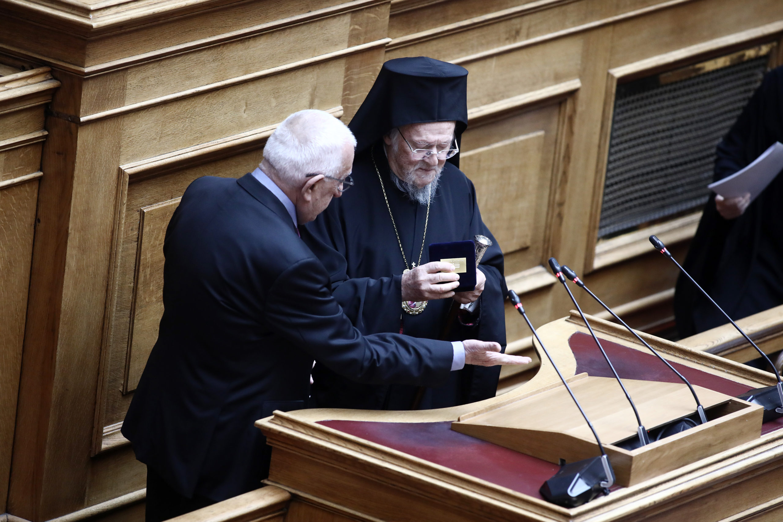 Οικουμενικός Πατριάρχης Βαρθολομαίος, χρυσό μετάλλιο