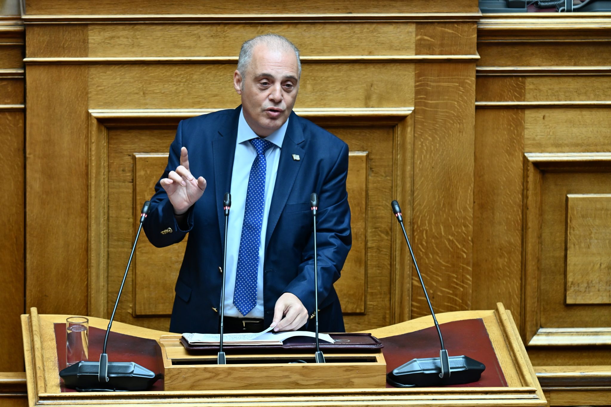 Βελόπουλος