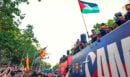 «Περήφανος» ο πρωθυπουργός της Ισπανίας για τον Λαμίν Γιαμάλ, που κυμάτισε την παλαιστινιακή σημαία
