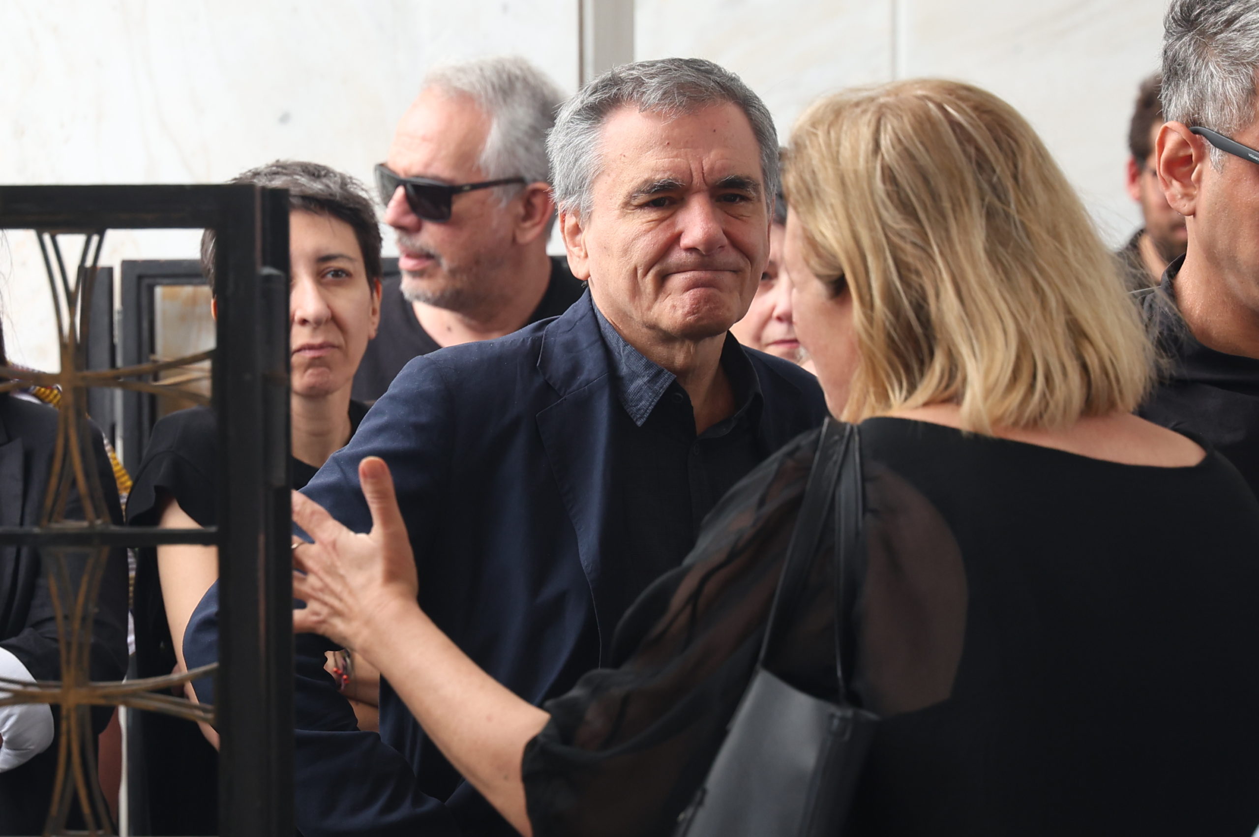 Ωδημοσιογράφο Νίκο Σερβετά στο Α’ Νεκροταφείο
