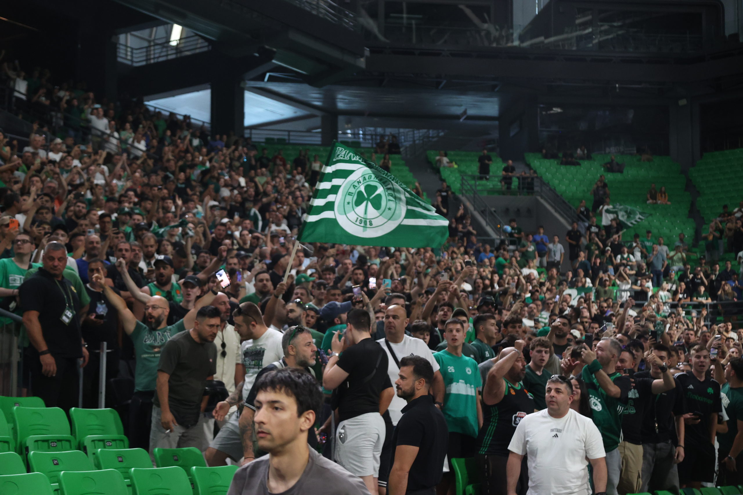 ΠΑΡΟΥΣΙΑΣΗ ΤΟΥ ΝΕΟΥ ΠΡΟΠΟΝΗΤΗ ΤΗΣ ΟΜΑΔΑΣ ΤΟΥ ΠΑΝΑΘΗΝΑΙΚΟΥ ΖΕΛΙΚΟ ΟΜΠΡΑΝΤΟΒΙΤΣ