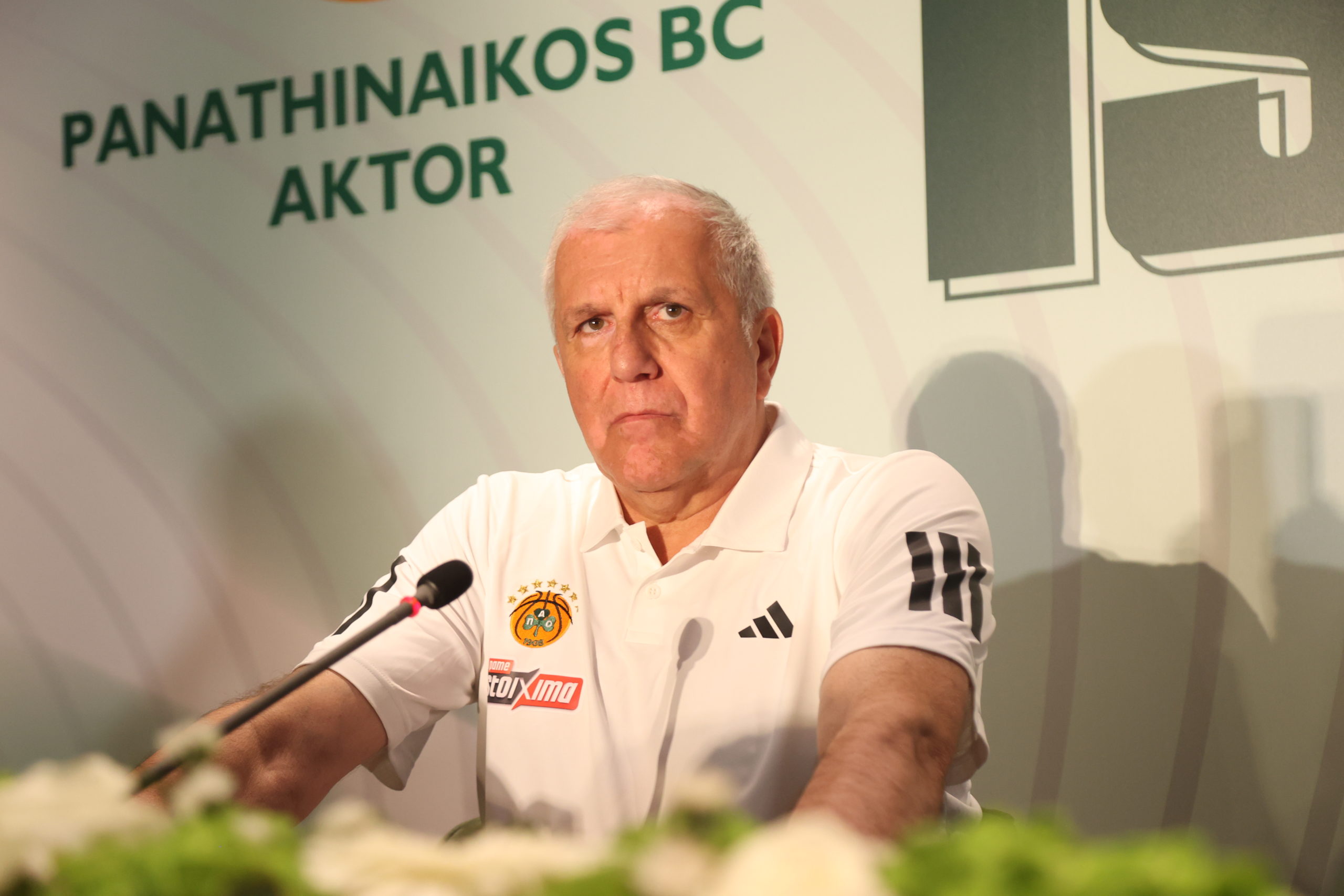 ΠΑΡΟΥΣΙΑΣΗ ΤΟΥ ΝΕΟΥ ΠΡΟΠΟΝΗΤΗ ΤΗΣ ΟΜΑΔΑΣ ΤΟΥ ΠΑΝΑΘΗΝΑΙΚΟΥ ΖΕΛΙΚΟ ΟΜΠΡΑΝΤΟΒΙΤΣ
