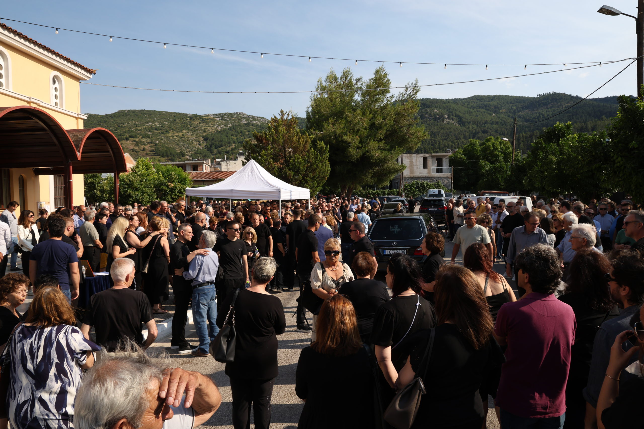 ΤΑΚΗΣ ΓΚΩΝΙΑΣ