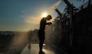 Η φονική ζέστη σαρώνει την Ευρώπη: Ρεκόρ θερμοκρασιών, νεκροί, ακυρώσεις εκδηλώσεων και φόβοι για νέο κύμα καύσωνα