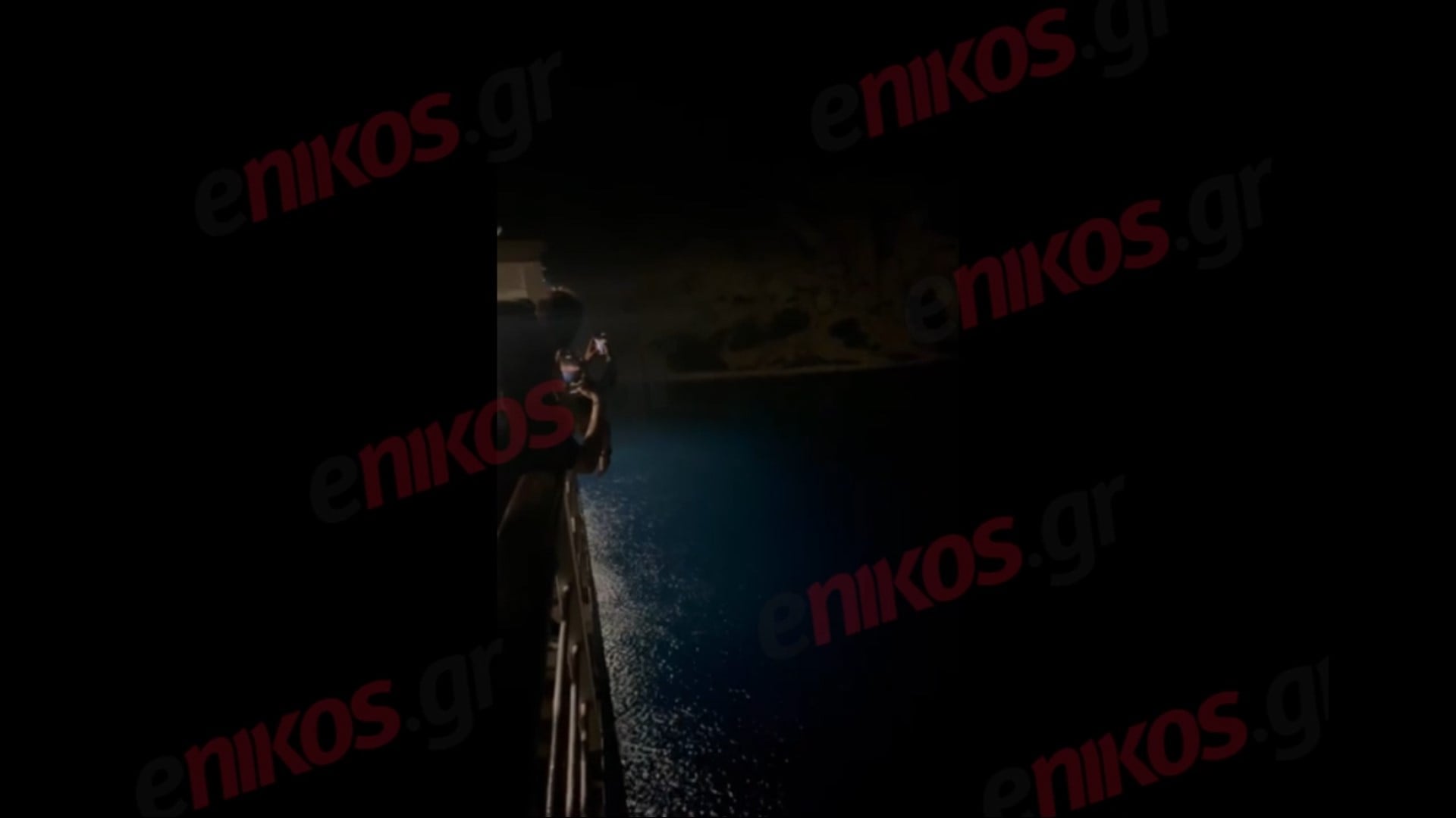 Προσάραξη πλοίου έξω από το λιμάνι της Μήλου εξαιτίας… μπλακ άουτ – Ταλαιπωρία για 1.246 επιβάτες, δείτε βίντεο αναγνώστη