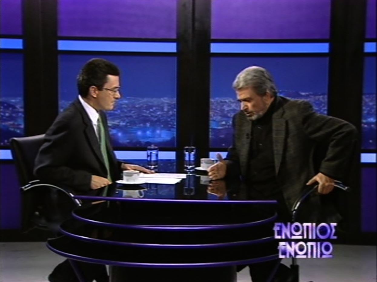 Άγγελος Αντωνόπουλος: Η συνέντευξη στο «Ενώπιος Ενωπίω» και τον Νίκο Χατζηνικολάου το 2000 – Ο «Άγνωστος Πόλεμος», ο συνταγματάρχης Βαρτάνης και η συνεργασία με τον Φώσκολο