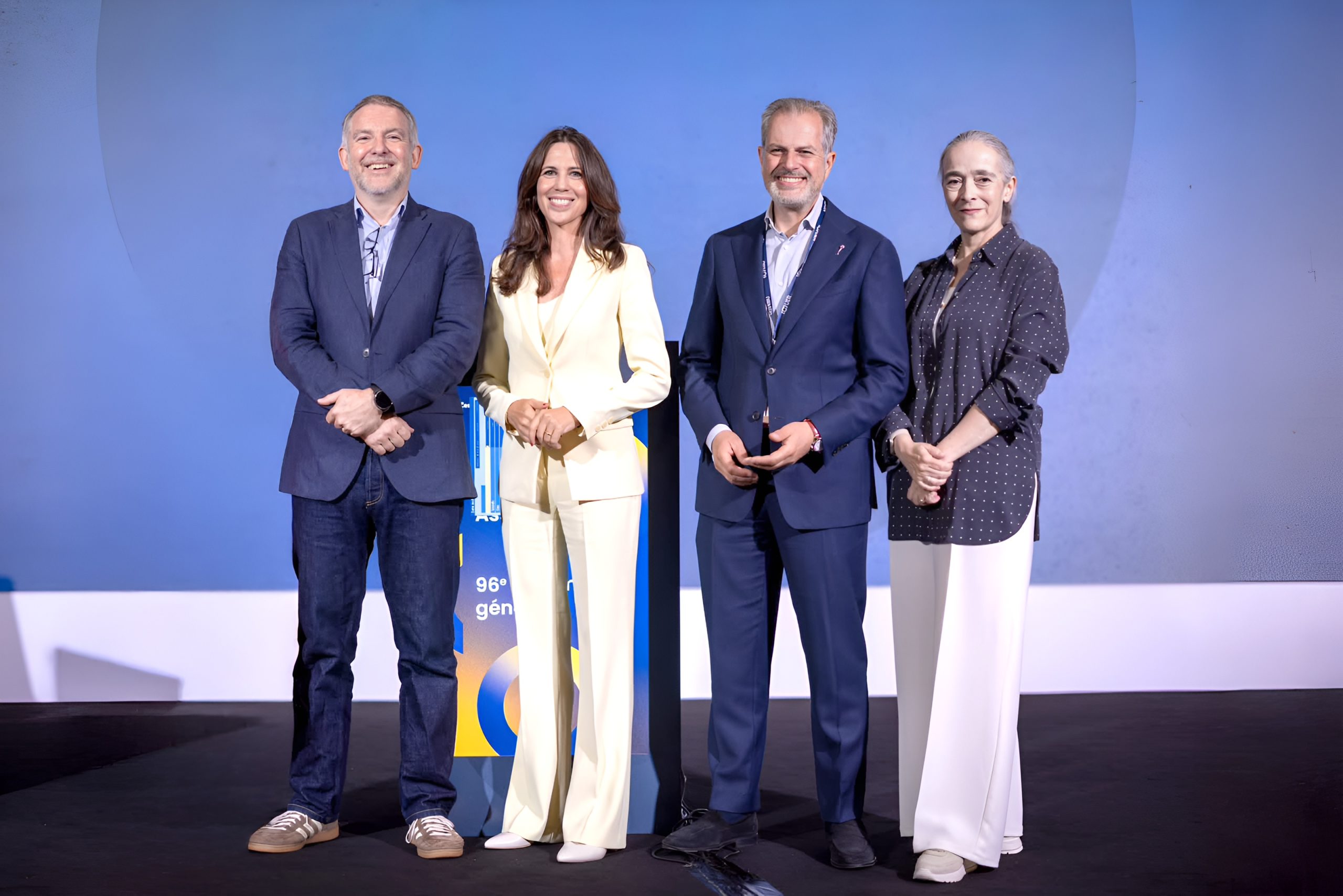 Τα τρία νέα μέλη του Executive Board της EBU, Rhodri Talfan Davies (BBC), Susanne Wille (SRG SSR), Γιάννης Παπαδόπουλος (ΕΡΤ) με την πρόεδρο της EBU Delphine Ernotte Cunci (France Télévisions CEO)