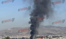Συναγερμός για φωτιά στο Μενίδι: Αυτοκίνητο τυλίχθηκε στις φλόγες έξω από κατάστημα - ΦΩΤΟ αναγνώστη