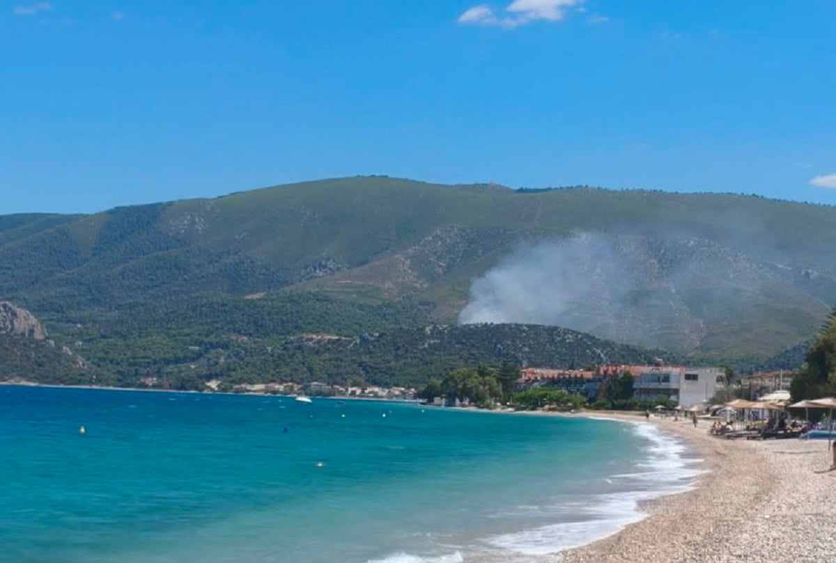 Δύο μεγάλες φωτιές στην Κορινθία – Ξέσπασαν σχεδόν ταυτόχρονα