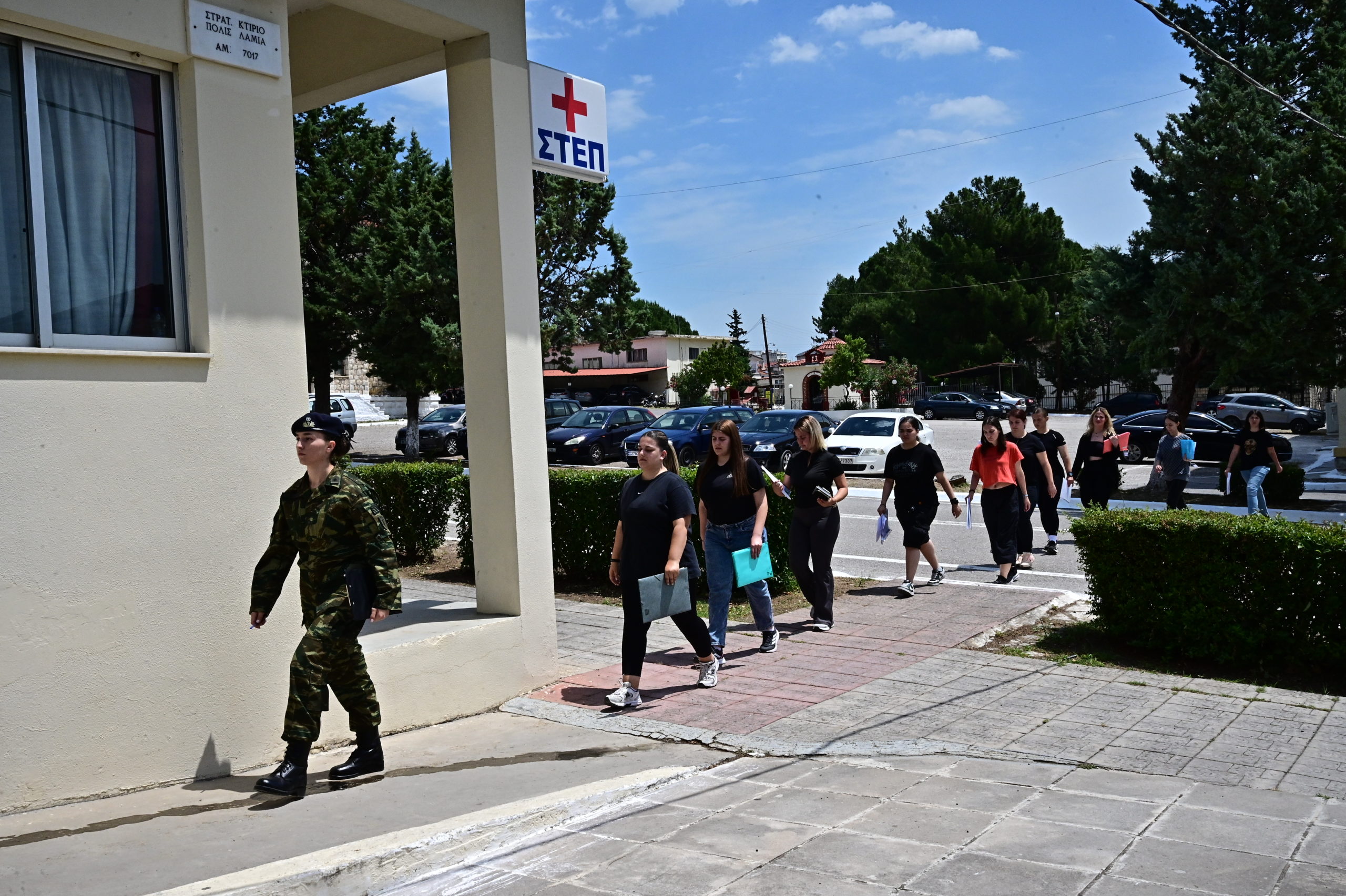 Ένοπλες Δυνάμεις, Στρατός, γυναίκες