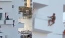 Σοκ στην Ίμπιζα: Γυμνός τουρίστας έπεσε από μπαλκόνι στον 7ο όροφο - ΒΙΝΤΕΟ