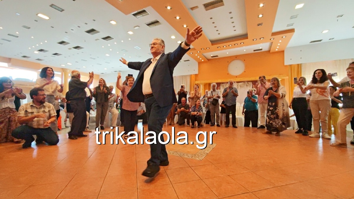 Κουτσούμπας- ζεϊμπέκικο
