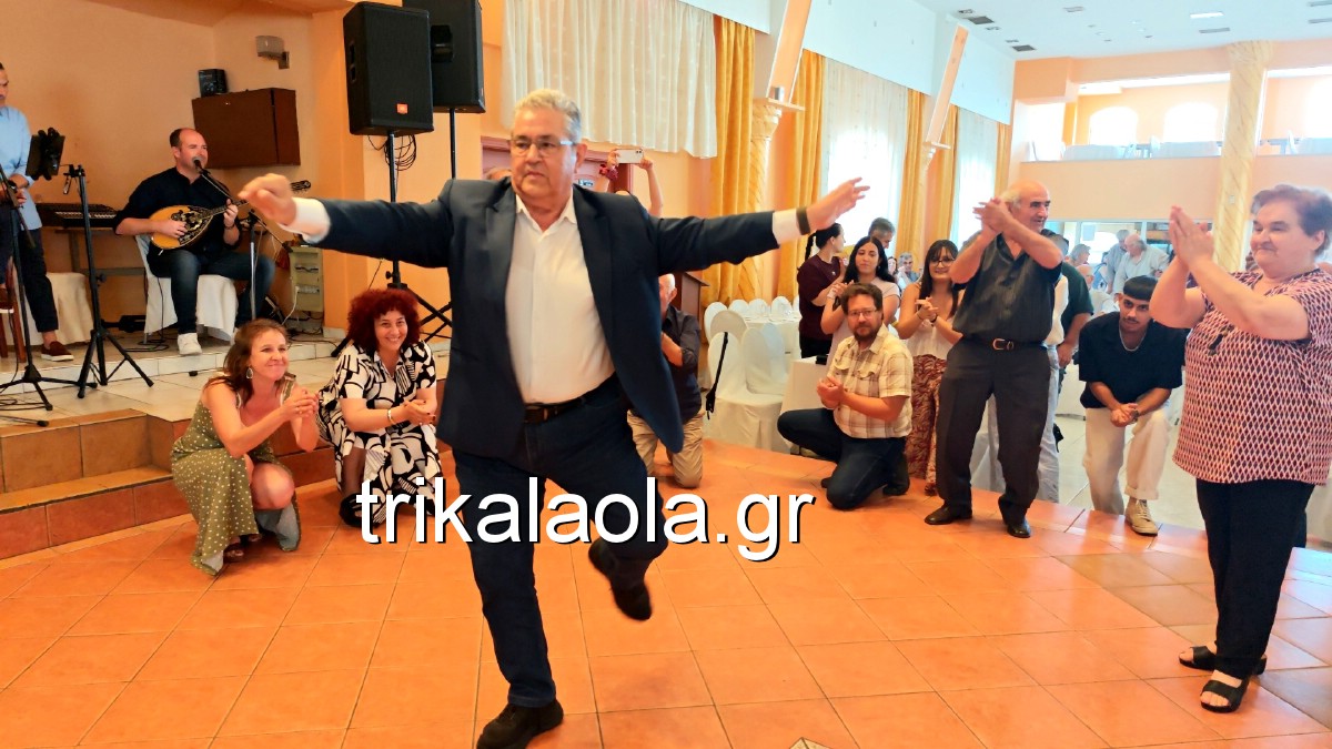 Δημήτρης Κουτσούμπας: Το βαρύ ζεϊμπέκικο που χόρεψε στα Τρίκαλα – Δείτε βίντεο