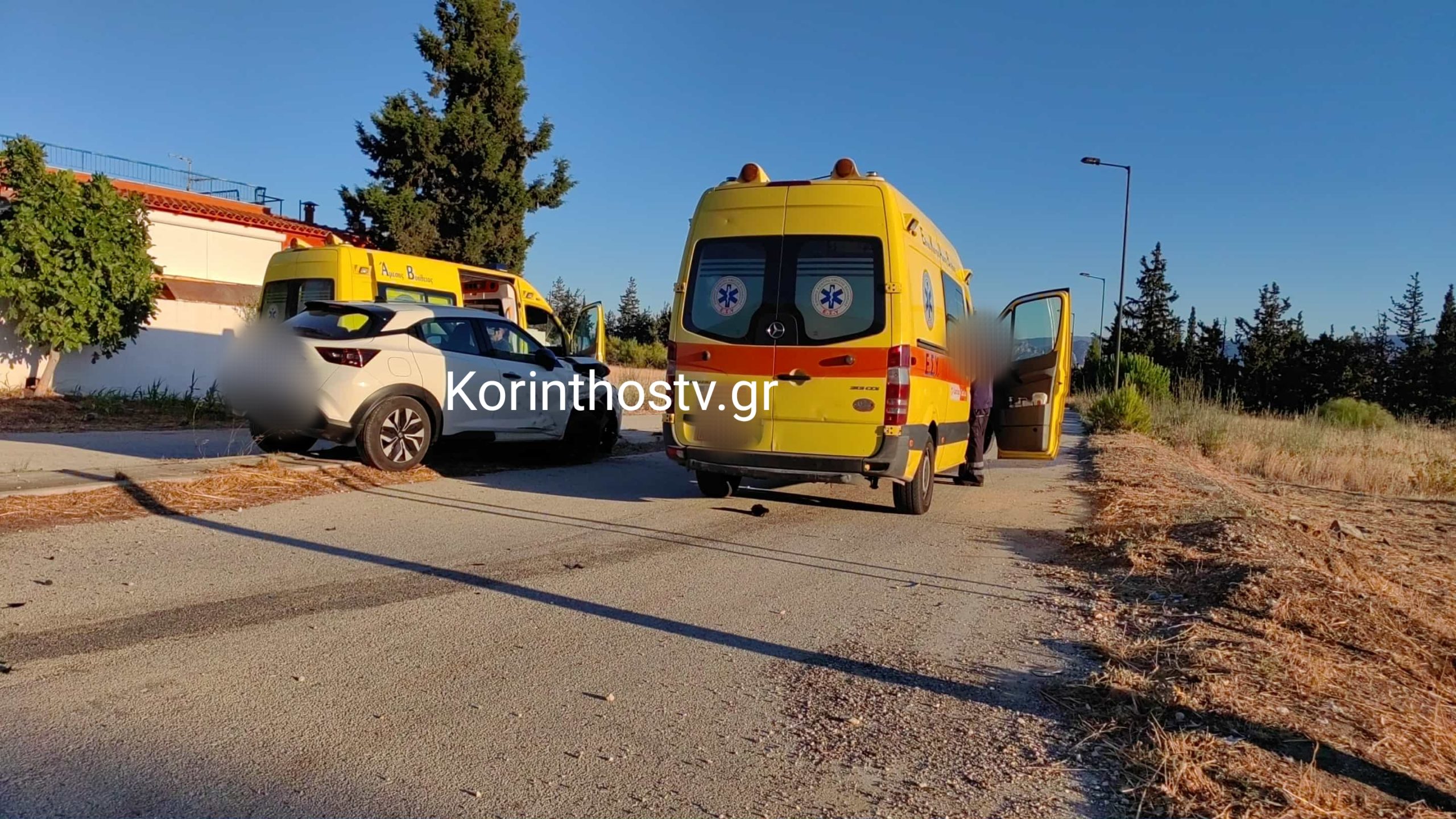 Λουτράκι, τροχαίο, ασθενοφόρο