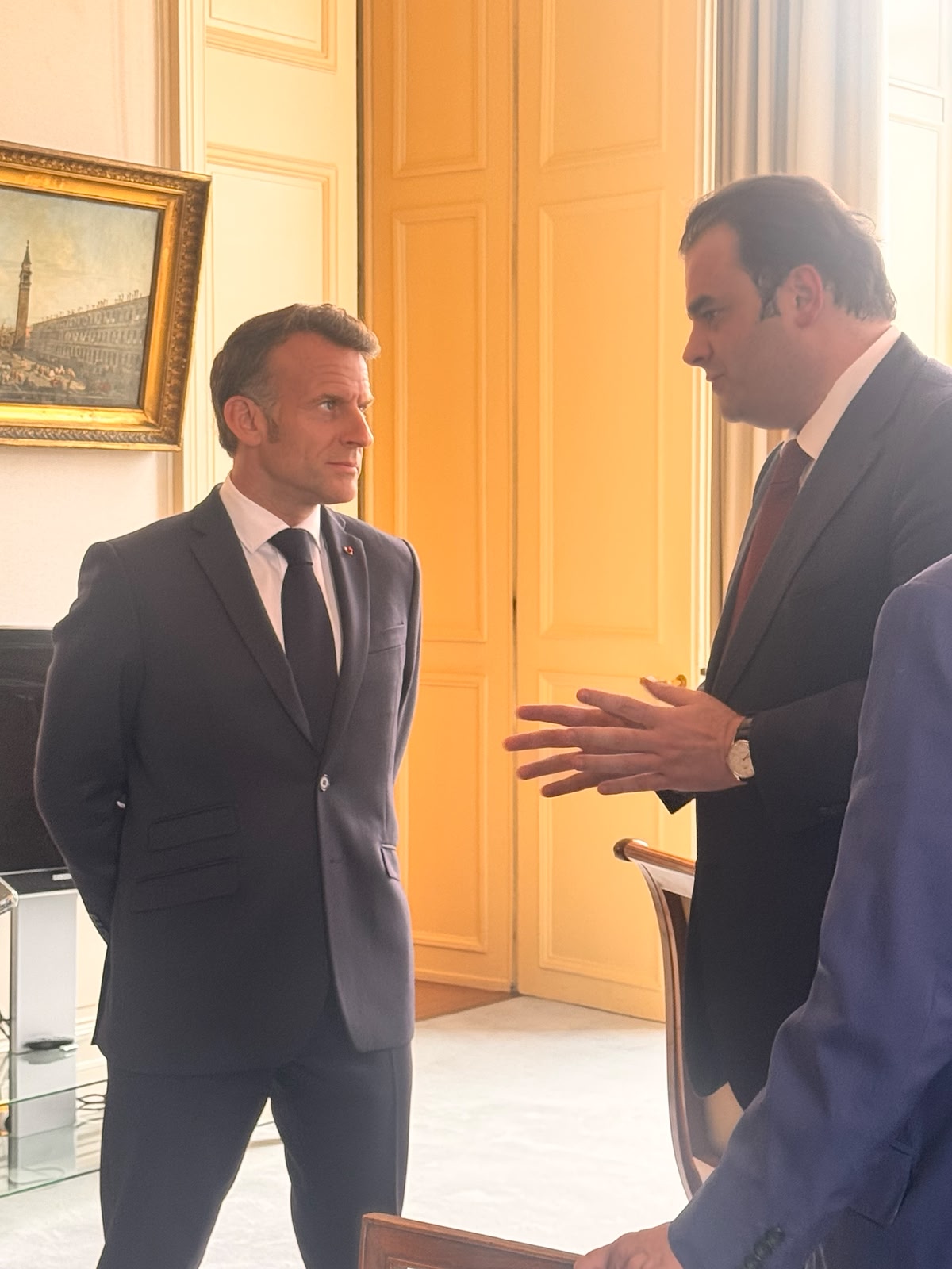 Εμανουέλ Μακρόν, Κυριάκος Πιερρακάκης
