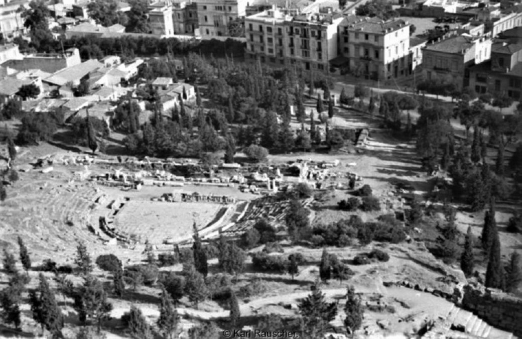 Κουίζ για την παλιά Αθήνα: Αναγνωρίζεις το σημείο; Είναι από τα πιο γνωστά της πόλης
