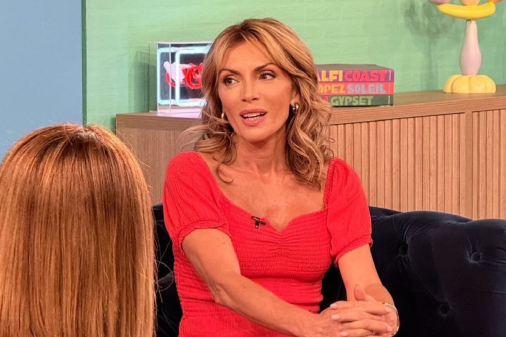 Συγκλονίζει η Αλεξάνδρα Πασχαλίδου: «Έζησα βία στο σπίτι απέναντι στη μητέρα μου αλλά και σε μένα» – ΒΙΝΤΕΟ