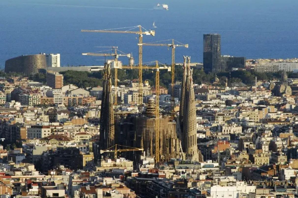 Η Sagrada Familia τον Σεπτέμβριο του 2010 © BORGESE MAURIZIO / HEMIS.FR / HEMIS VIA AFP
