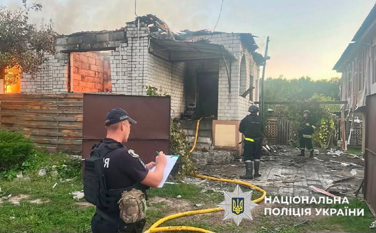 Ρωσικά πλήγματα σε όλη την Ουκρανία: 11 νεκροί και 62 τραυματίες το τελευταίο 24ωρο – Χτυπήθηκε εμπορικό πλοίο στο λιμάνι της Οδησσού