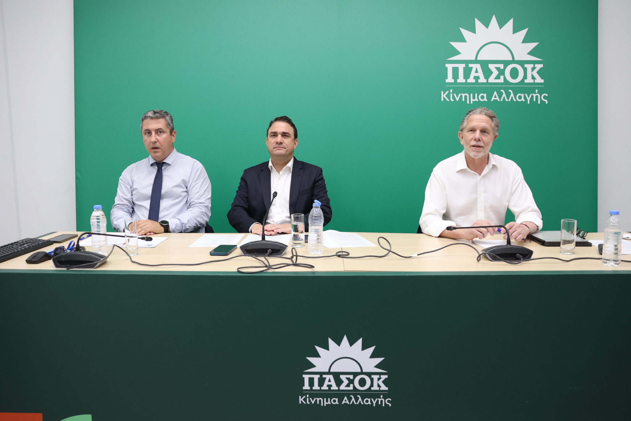 Ο Κώστας Τσουκαλάς