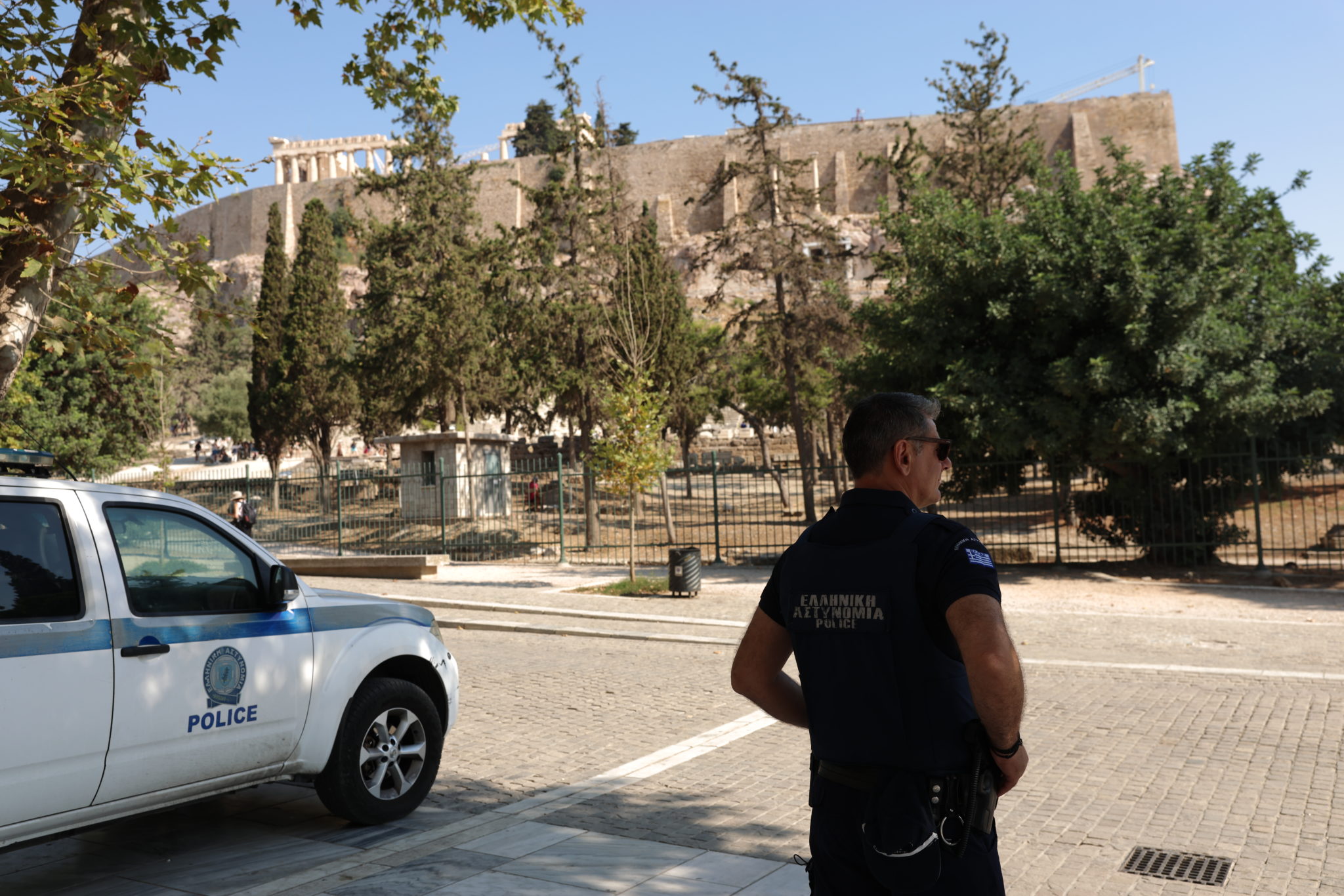 ΑΚΡΟΠΟΛΗ ΕΠΙΘΕΣΗ ΜΕ ΜΑΧΑΙΡΙ