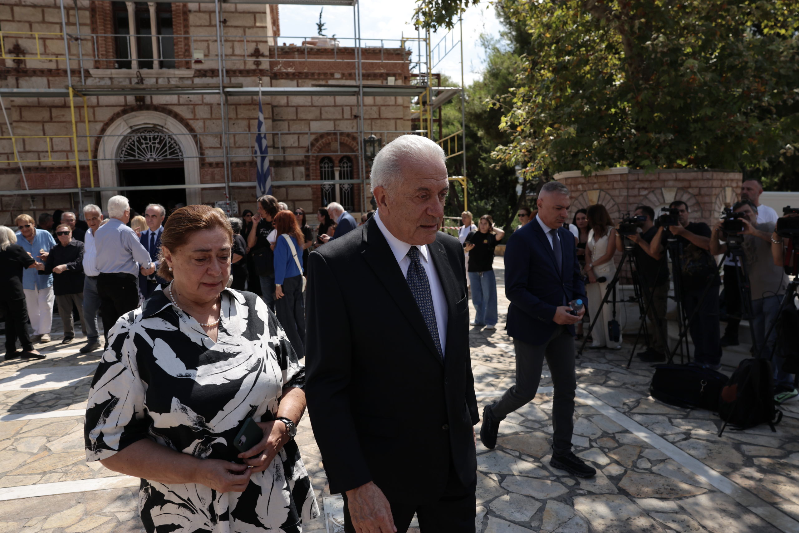 ΜΑΙΡΗ ΛΙΝΤΑ