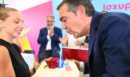 Αλέξης Τσίπρας: Παρουσίασε την πρόταση της ΕΛ.Α.Σ. για την Αυτοδιοίκηση - Η τούρτα έκπληξη για τα γενέθλιά του - ΦΩΤΟ και ΒΙΝΤΕΟ