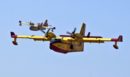 Αναχώρησαν για την Ισπανία τα 2 Canadair της Ελλάδας που θα ριχτούν στη μάχη με τις φλόγες στις δασικές πυρκαγιές