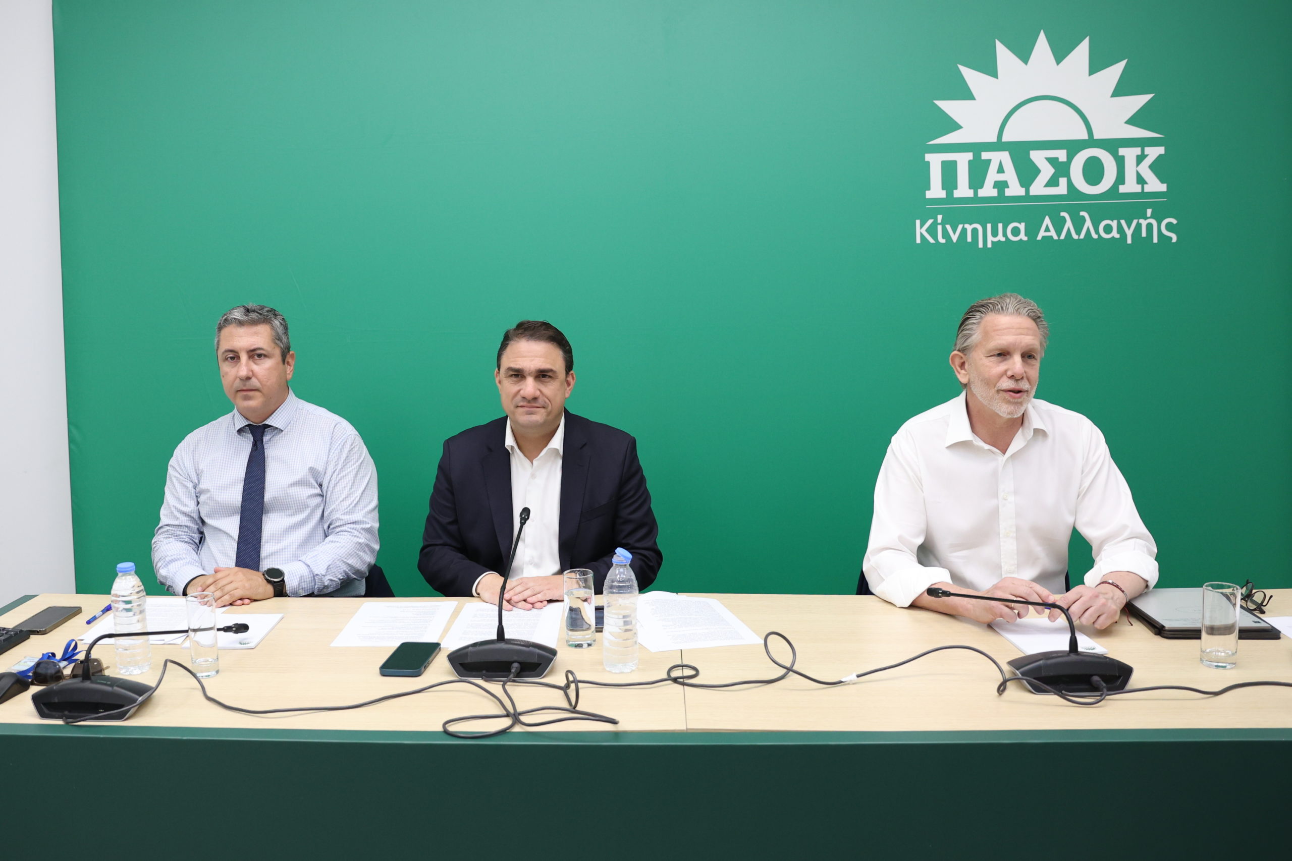 ΠΑΣΟΚ: «Ταμείο Ανάκαμψης – “Ελλάδα 2.0”: Η μεγάλη χαμένη ευκαιρία – Η σύγκριση που εκθέτει την κυβέρνηση» – Τα έργα που έμειναν εκτός