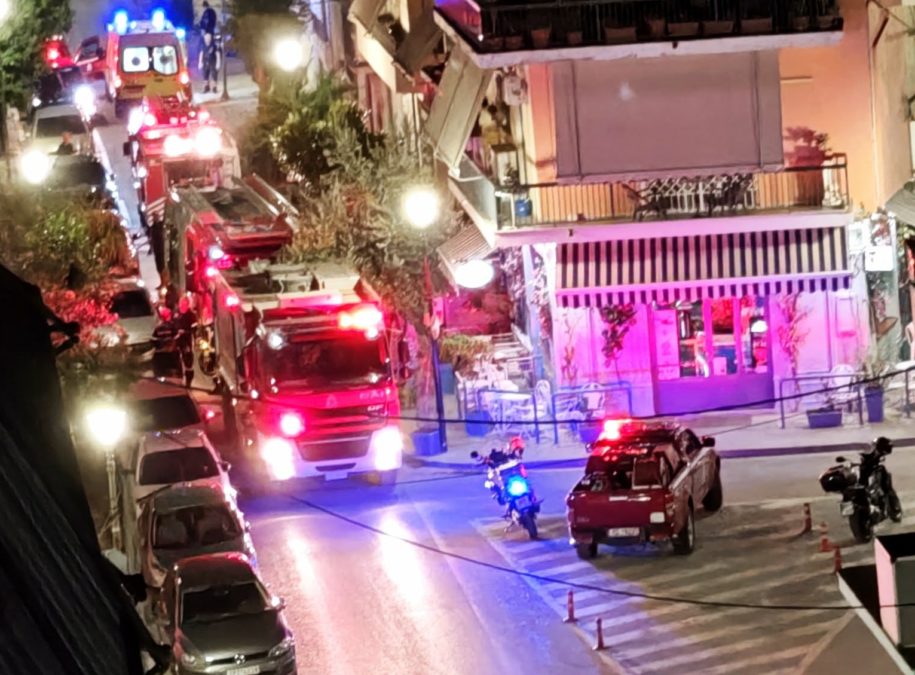 Τραγωδία στον Βόλο: Νεκρός ηλικιωμένος έπειτα από φωτιά στο σπίτι του – Γείτονες άκουσαν εκρήξεις