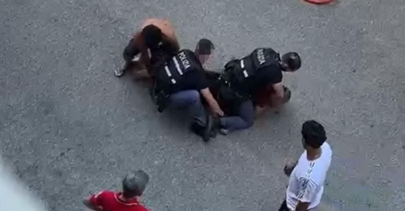 Σάλος στην Ιταλία: 43χρονος πέθανε ενώ τον ακινητοποιούσαν αστυνομικοί – Βίντεο-σοκ και καταγγελίες για «κρατική δολοφονία»