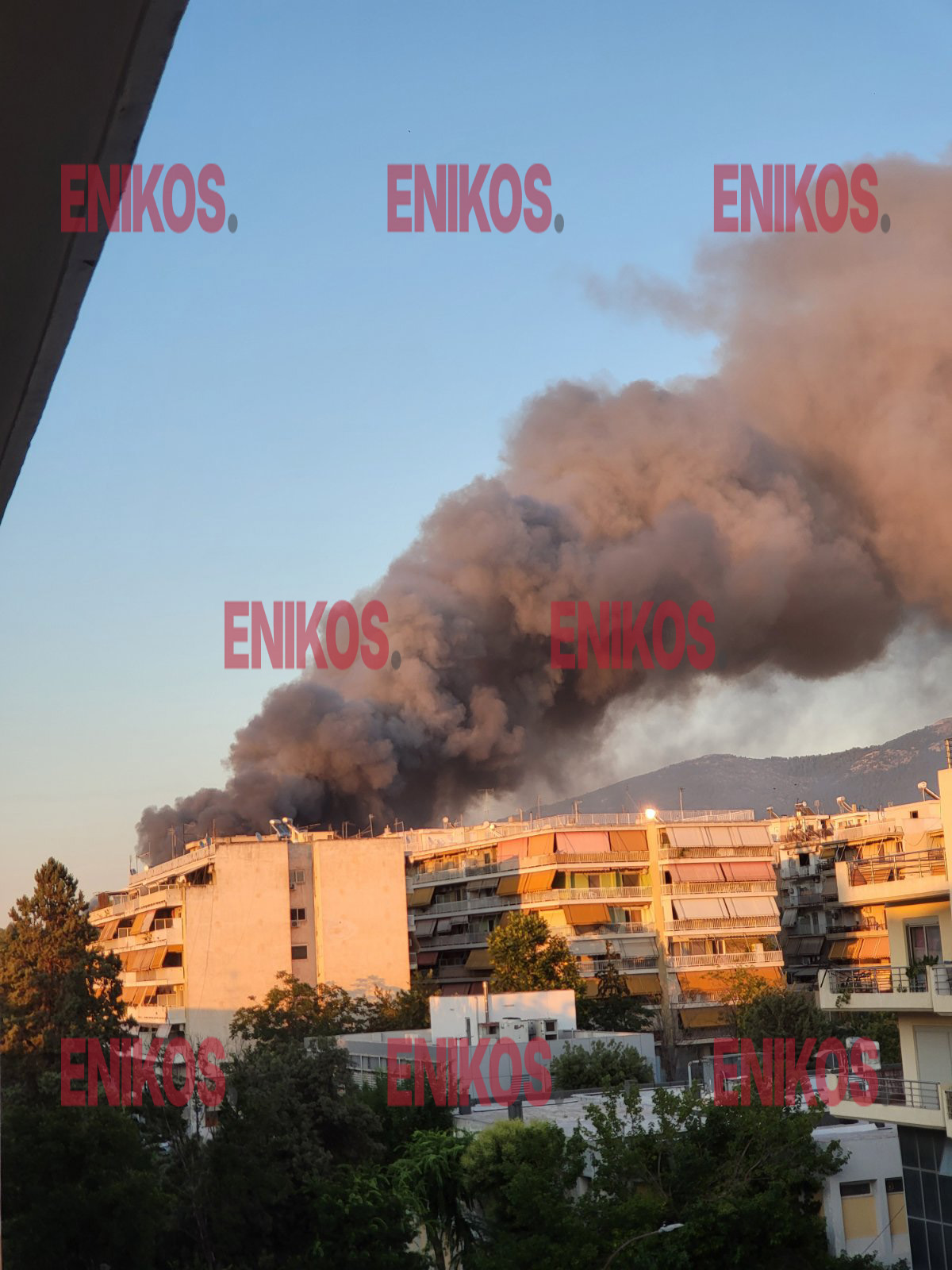 Φωτιά στο θέατρο Μπάντμιντον στο Πάρκο Γουδή