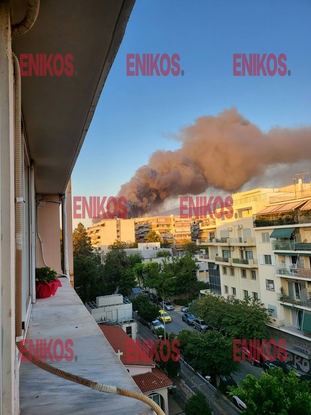 Φωτιά στο θέατρο Μπάντμιντον στο Πάρκο Γουδή