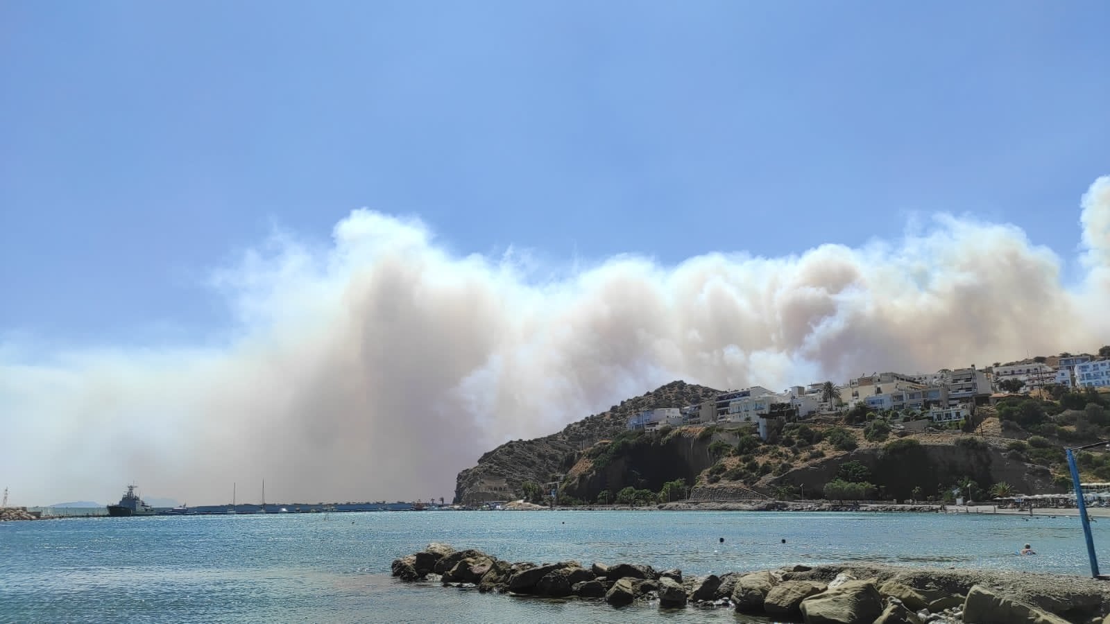 Τραγωδία στην Κρήτη: Δύο νεκροί πυροσβέστες στην πυρκαγιά στο Ρέθυμνο