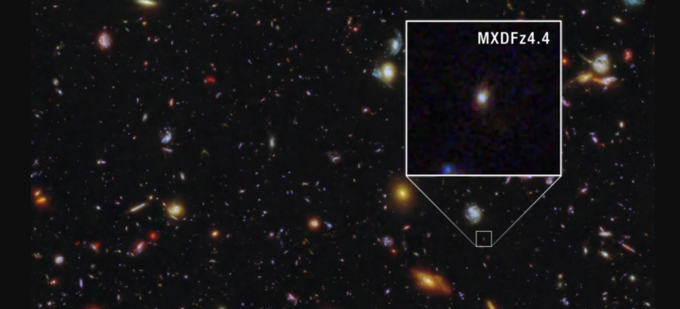 Το τηλεσκόπιο Hubble είδε το «αδύνατο»: Εντόπισε φως από έναν γαλαξία που δεν έπρεπε καν να είναι ορατός