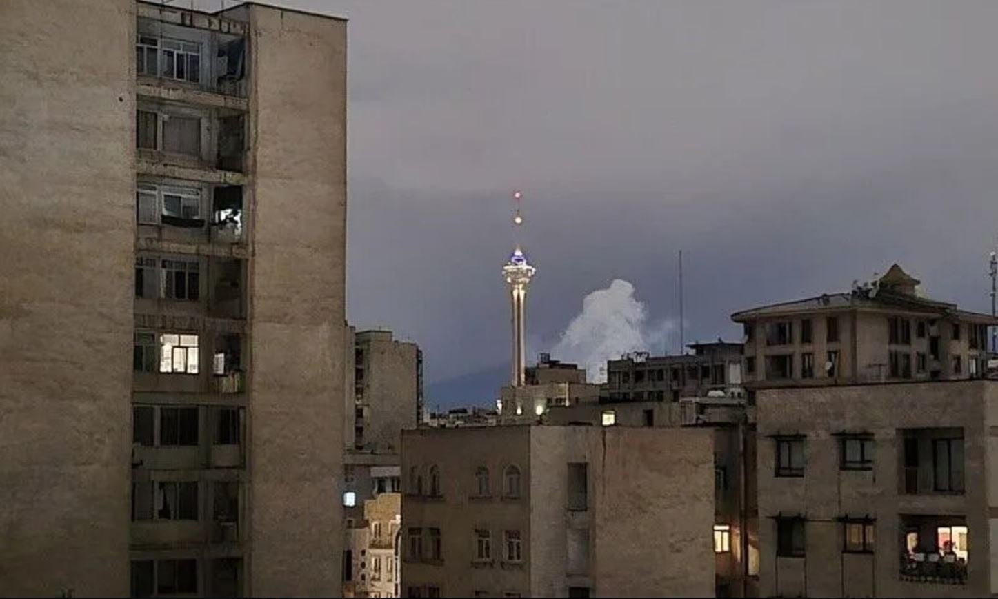 Μέση Ανατολή: Αναφορές για πολλαπλές εκρήξεις στο νότιο Ιράν