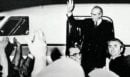 Αποκατάσταση της Δημοκρατίας - 24 Ιουλίου 1974: Η νύχτα που επέστρεψε ο Καραμανλής στην Ελλάδα - ΒΙΝΤΕΟ