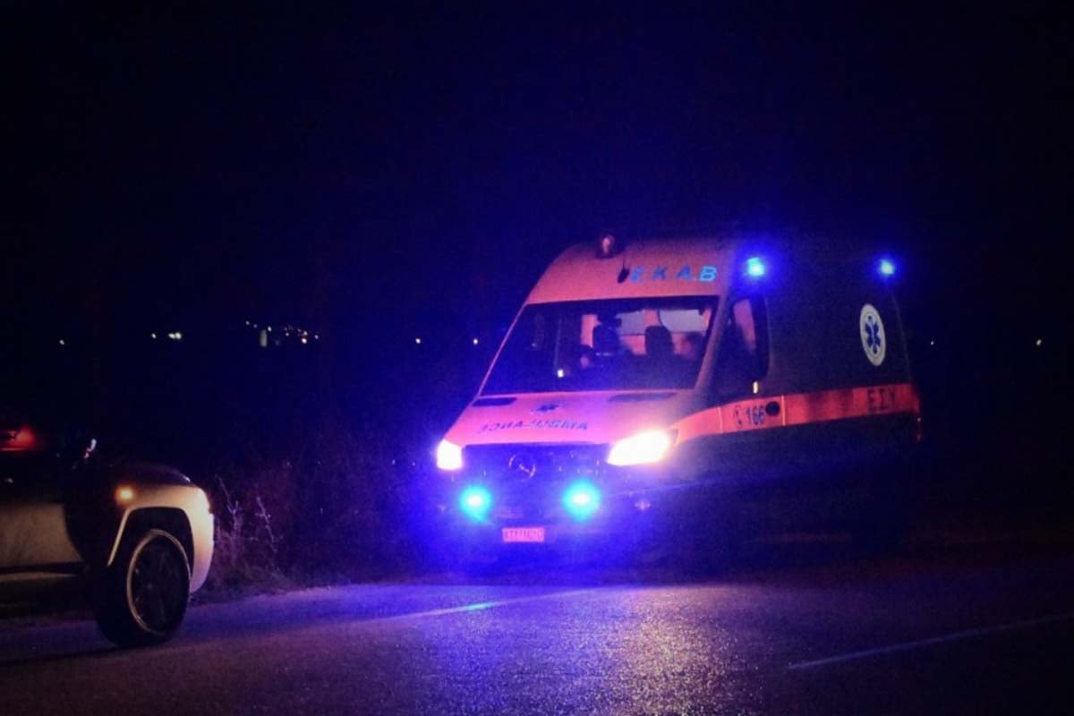 Τροχαίο στον Κηφισό: Αυτοκίνητο συγκρούστηκε με φορτηγό – Δύο οι τραυματίες, δείτε βίντεο