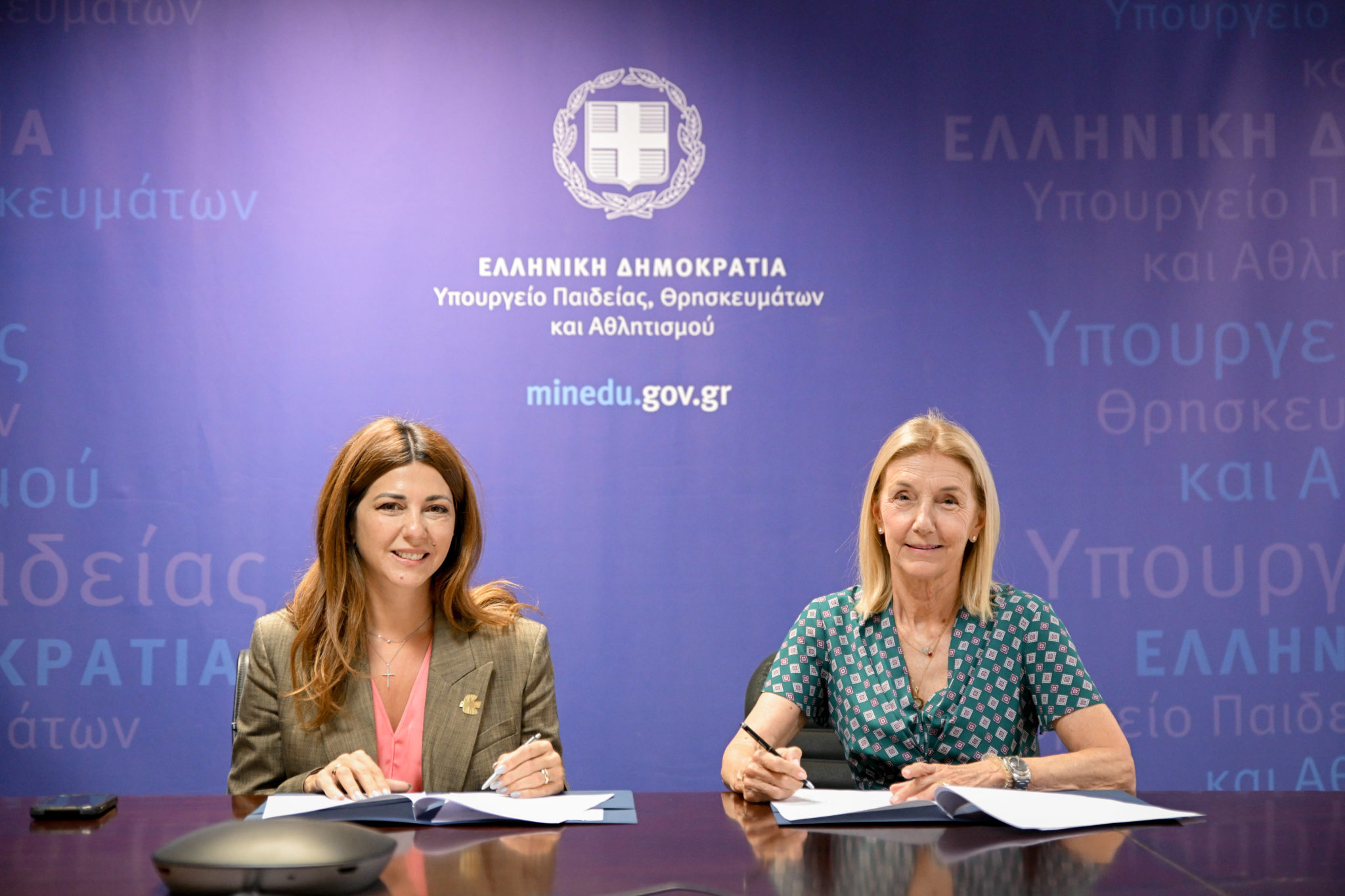 Υπογραφή Μνημονίου Συνεργασίας μεταξύ του Μαζί για το Παιδί και του Υπουργείου Παιδείας, Θρησκευμάτων & Αθλητισμού