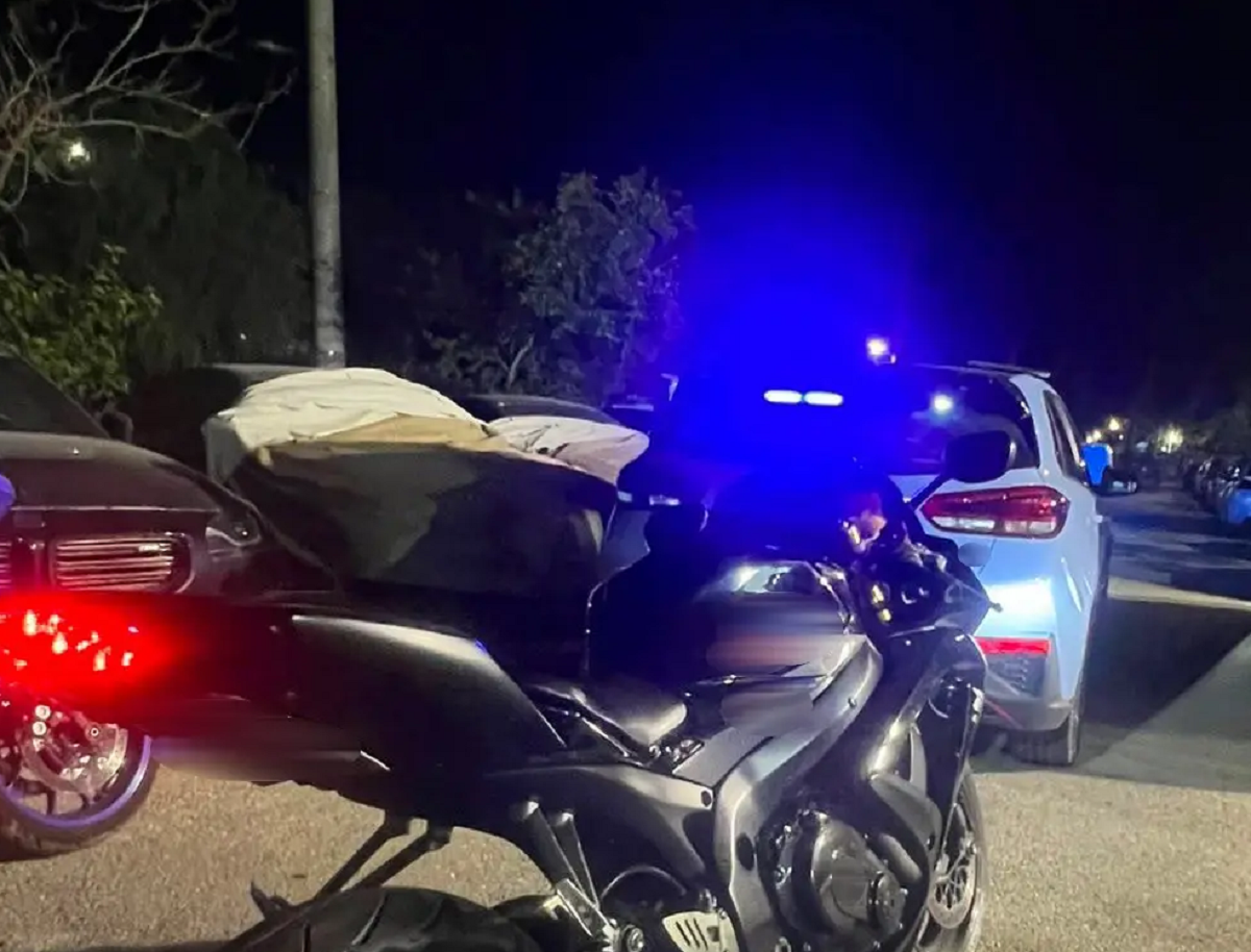 Βάρκιζα: Συνελήφθη 24χρονος μοτοσικλετιστής που έκανε «κόντρες» στην Αθηνών-Σουνίου – Δείτε βίντεο