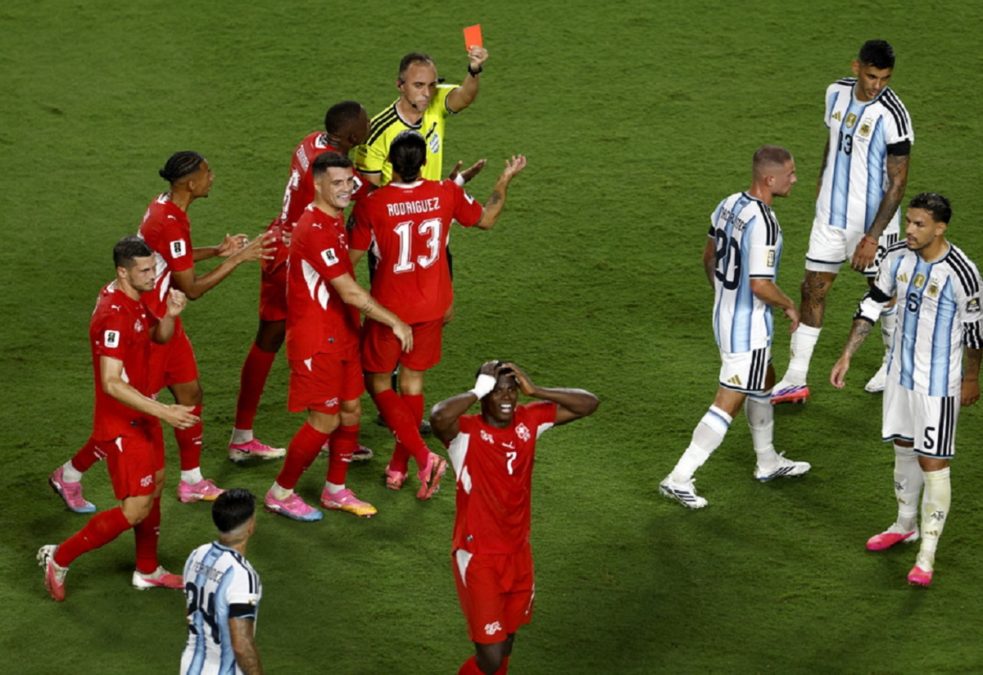 Μουντιάλ 2026 – IFAB: «Δεν έπρεπε να αποβληθεί ο Εμπολό στο ματς με την Αργεντινή»